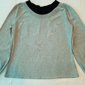 Nice cropped sweater.